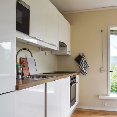 Awesome In W/ Wifi And 3 Bedrooms Ferienhaus Hjellestad